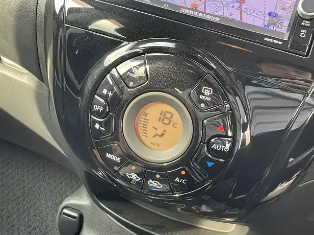 日産 ノート e－パワー X Vセレクション 滋賀県 2020(令2)年 5.4万km スーパーブラック 純正ナビ/Bluetooth/CD/DVD/SD/フルセグTV/レーンキープアシスト/衝突軽減ブレーキ/全方位カメラ/デジタルインナーミラー/ドラレコ/LEDヘッドライト/オートハイビーム/ETC/スペアキー1本