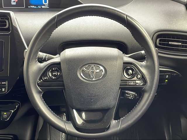 トヨタ プリウス S 茨城県 2020(令2)年 5.9万km アティチュードブラックマイカ モデリスタエアロ/社外ナビ/バックカメラ/ETC/クルーズコントロール/純正15インチアルミホイール/横滑り防止装置/コーナーセンサー/レーンアシスト/LEDヘッドライト/衝突軽減ブレーキ