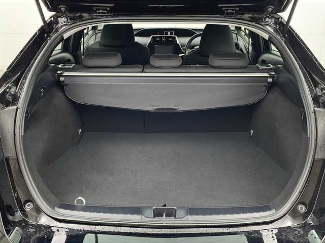 トヨタ プリウス S 茨城県 2020(令2)年 5.9万km アティチュードブラックマイカ モデリスタエアロ/社外ナビ/バックカメラ/ETC/クルーズコントロール/純正15インチアルミホイール/横滑り防止装置/コーナーセンサー/レーンアシスト/LEDヘッドライト/衝突軽減ブレーキ