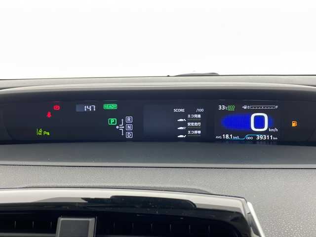 トヨタ プリウス Sセーフティプラス 千葉県 2018(平30)年 4万km ホワイトパールクリスタルシャイン 純正9インチSDナビ/フルセグ/レーンディパーチャーアラート/プリクラッシュセーフティ/インテリジェントクリアランスソナー/ビルトインETC2.0/ふらつき検知/クルーズコントロール/パーキングアシスト/オートハイビーム/トノカバー/バックカメラ/ABS
