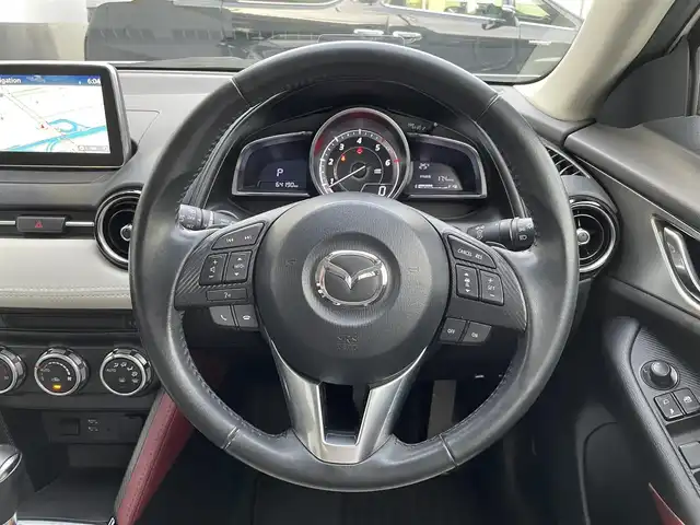 マツダ ＣＸ－３ XD ツーリング Lパッケージ 東京都 2016(平28)年 6.5万km クリスタルホワイトパールマイカ 純正SDナビ/バックカメラ/衝突被害軽減システム/レーダークルーズコントロール/ブラインドスポットモニター/ヘッドアップディスプレイ/レーンキープアシスト/ブラインドスポットモニター/ハーフレザーシート/シートヒーター/ドライブレコーダー/ビルトインETC/純正18インチアルミホイール/LEDヘッドライト/フォグランプ/オートライト/パドルシフト/ステアリングスイッチ/スマートキー/プッシュスタート/アイドリングストップ/電動格納ミラー/ウインカーミラー/フロアマット/ドアバイザー