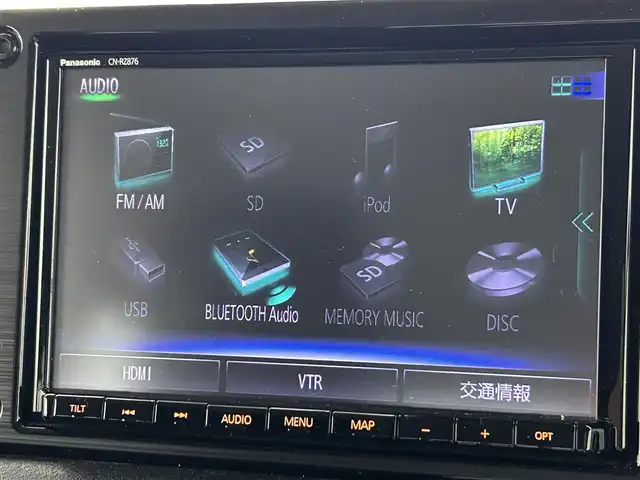 スズキ ジムニー シエラ JC 熊本県 2022(令4)年 7.4万km ジャングルグリーン ワンオーナー　/純正ナビCN-RZ876（ＣＤ・ＤＶＤ・フルセグ・ＢＴ・ＳＤ・ＵＳＢ）/バックカメラ　/社外前後ドライブレコーダー　/ビルトインＥＴＣ　/スズキセーフティサポート/・クルーズコントロール　/・ふらつき警報機能/・標識認識システム/・先行車発進お知らせ/・ハイビームアシスト/・デュアルセンサーブレーキサポート/横滑り防止/アイドリングストップ/ダウンヒルアシスト/前席シートヒーター/ヘッドライトウォッシャー/背面タイヤ/純正フロアマット/純正１５インチAW/オートライト/LEDヘッドライト/フォグライト/スマートキー/プッシュスタート/スペアキー1本/保証書/取扱説明書