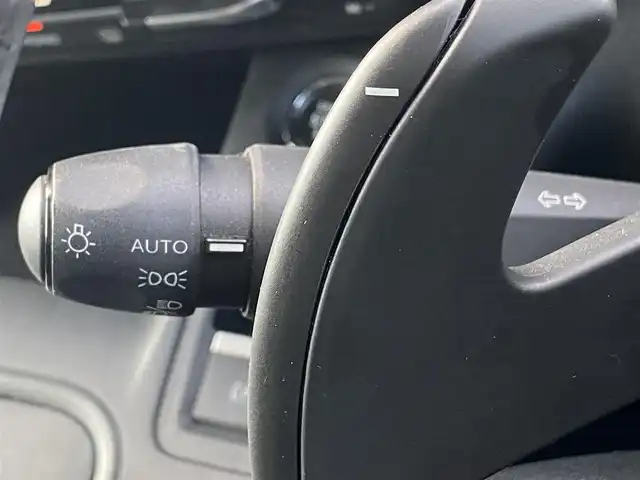 シトロエン シトロエン ベルランゴ シャイン ブルーHDi 福岡県 2023(令5)年 3.8万km 白 パノラマルーフ　/アダプティブクルーズコントロール/ブラインドスポットモニター/レーンキープアシスト/純正ディスプレイオーディオ　/Applecarplay/androidauto/Bluetooth/バックカメラ　/ステアリングスイッチ/パドルシフト/ドライブレコーダー　/純正16インチアルミホイール/ETC