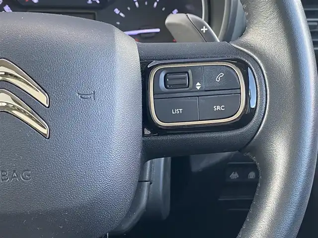 シトロエン シトロエン ベルランゴ シャイン ブルーHDi 福岡県 2023(令5)年 3.8万km 白 パノラマルーフ　/アダプティブクルーズコントロール/ブラインドスポットモニター/レーンキープアシスト/純正ディスプレイオーディオ　/Applecarplay/androidauto/Bluetooth/バックカメラ　/ステアリングスイッチ/パドルシフト/ドライブレコーダー　/純正16インチアルミホイール/ETC