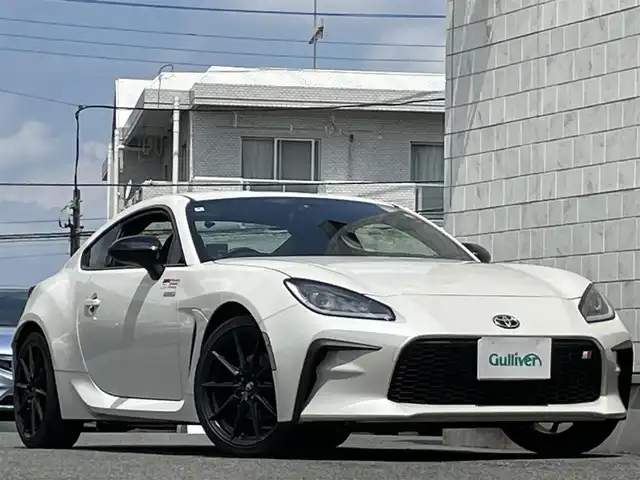 トヨタ ＧＲ８６ RZ 愛知県 2022(令4)年 5.1万km パール ワンオーナー/外部検査済み/6MTモデル/車検R9年４月まで/カロッツェリア9インチナビ/フルセグTV/バックカメラ/ハーフレザーシート/シートヒーター/クルーズコントロール/LEDヘッドライト/USBポート/フロアマット/ETC/R5/R6/ディーラー点検記録簿/新車保証書/取扱説明書