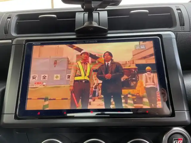 トヨタ ＧＲ８６ RZ 愛知県 2022(令4)年 5.1万km パール ワンオーナー/外部検査済み/6MTモデル/車検R9年４月まで/カロッツェリア9インチナビ/フルセグTV/バックカメラ/ハーフレザーシート/シートヒーター/クルーズコントロール/LEDヘッドライト/USBポート/フロアマット/ETC/R5/R6/ディーラー点検記録簿/新車保証書/取扱説明書