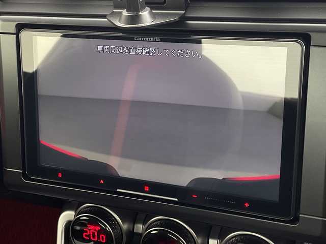 トヨタ ＧＲ８６ RZ 愛知県 2022(令4)年 5.1万km クリスタルホワイトパール カロッツェリア9インチナビ/・フルセグ/・Ｂｌｕｅｔｏｏｔｈ/・ＣＤ/ＤＶＤ/・ＨＤＭＩ/・FA/AM/デジタルインナーミラー/バックカメラ/クルーズコントロール/シートヒーター/ドライブレコーダー/レーダー探知機/ETC/ステアリングスイッチ/BSD/RCTA/ＬＥＤヘッドライト　/Grazio&co. LEDリアガーニッシュ/Grazio&co. シフトノブ/Grazio&co. サイドブレーキブーツ/Grazio&co. エンブレム
