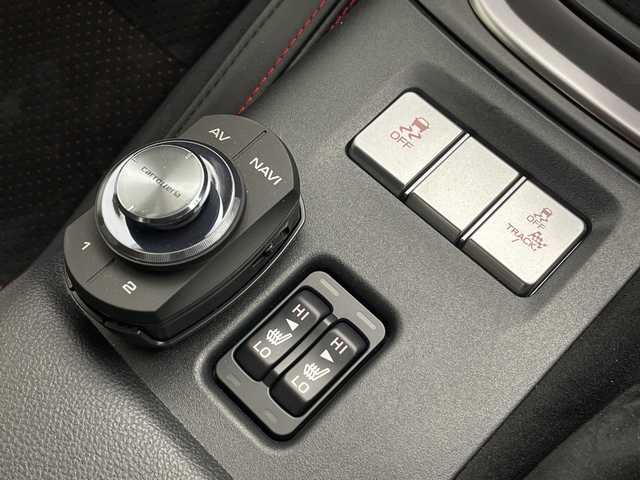 トヨタ ＧＲ８６ RZ 愛知県 2022(令4)年 5.1万km クリスタルホワイトパール カロッツェリア9インチナビ/・フルセグ/・Ｂｌｕｅｔｏｏｔｈ/・ＣＤ/ＤＶＤ/・ＨＤＭＩ/・FA/AM/デジタルインナーミラー/バックカメラ/クルーズコントロール/シートヒーター/ドライブレコーダー/レーダー探知機/ETC/ステアリングスイッチ/BSD/RCTA/ＬＥＤヘッドライト　/Grazio&co. LEDリアガーニッシュ/Grazio&co. シフトノブ/Grazio&co. サイドブレーキブーツ/Grazio&co. エンブレム