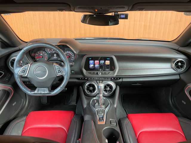 シボレー カマロ LT RS 愛知県 2018(平30)年 5.4万km 黒 黒/赤コンビレザー/シートヒーター/シートベンチレーション/Bluetooth/AppleCarPlay/ワイヤレスチャージング/BOSEサウンド/ステアリングヒーター/HUD/パドルシフト/クルーズコントロール/純正20インチアルミホイル