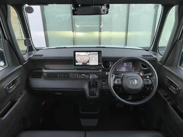 ホンダ Ｎ ＢＯＸ カスタム ターボ 香川県 2024(令6)年 1.5万km プラチナホワイトパール 純正９型ホンダコネクトナビ/マルチビューカメラ/ホンダセンシング/・レーダークルーズコントロール/・車線維持支援システム/・オートハイビーム/・標識認識機能/・歩行者事故低減ステアリング/・路外逸脱抑制機能/・先行車発進お知らせ機能/・標識認識機能/前後ドライブレコーダー/ＥＴＣ/スマートキー/スペアキー/純正15インチAW/電子パーキング/ブレーキホールド