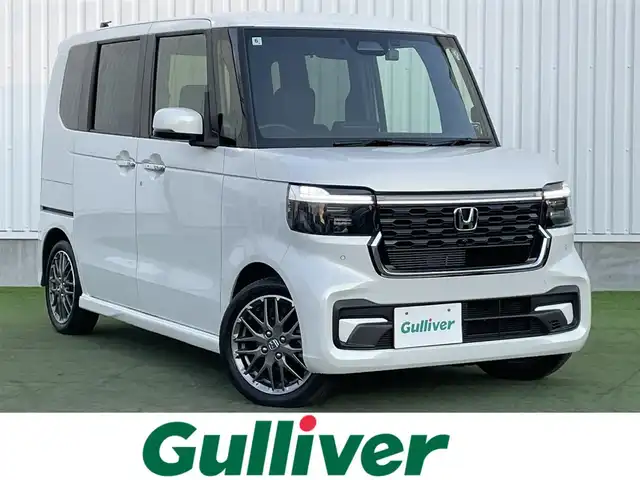 ホンダ Ｎ ＢＯＸ カスタム ターボ 香川県 2024(令6)年 1.5万km プラチナホワイトパール 純正９型ホンダコネクトナビ/マルチビューカメラ/ホンダセンシング/・レーダークルーズコントロール/・車線維持支援システム/・オートハイビーム/・標識認識機能/・歩行者事故低減ステアリング/・路外逸脱抑制機能/・先行車発進お知らせ機能/・標識認識機能/前後ドライブレコーダー/ＥＴＣ/スマートキー/スペアキー/純正15インチAW/電子パーキング/ブレーキホールド