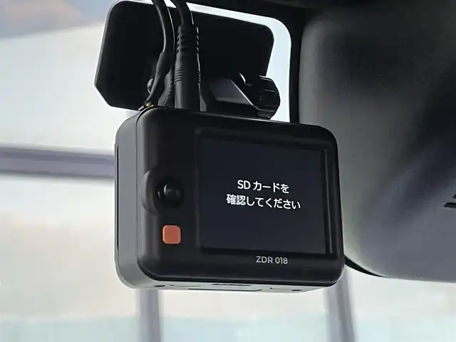 ホンダ Ｎ ＢＯＸ カスタム ターボ 香川県 2024(令6)年 1.5万km プラチナホワイトパール 純正９型ホンダコネクトナビ/マルチビューカメラ/ホンダセンシング/・レーダークルーズコントロール/・車線維持支援システム/・オートハイビーム/・標識認識機能/・歩行者事故低減ステアリング/・路外逸脱抑制機能/・先行車発進お知らせ機能/・標識認識機能/前後ドライブレコーダー/ＥＴＣ/スマートキー/スペアキー/純正15インチAW/電子パーキング/ブレーキホールド