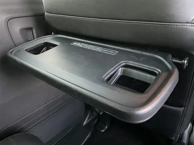 ホンダ Ｎ ＢＯＸ カスタム ターボ 香川県 2024(令6)年 1.5万km プラチナホワイトパール 純正９型ホンダコネクトナビ/マルチビューカメラ/ホンダセンシング/・レーダークルーズコントロール/・車線維持支援システム/・オートハイビーム/・標識認識機能/・歩行者事故低減ステアリング/・路外逸脱抑制機能/・先行車発進お知らせ機能/・標識認識機能/前後ドライブレコーダー/ＥＴＣ/スマートキー/スペアキー/純正15インチAW/電子パーキング/ブレーキホールド