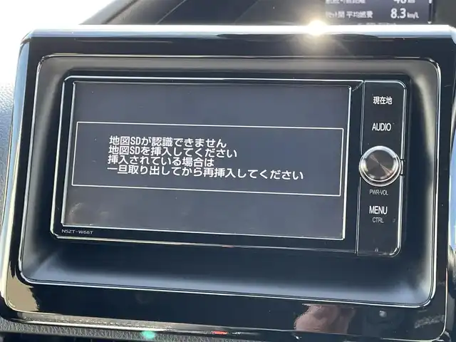 トヨタ ヴォクシー ZS 群馬県 2017(平29)年 2.4万km ホワイトパールクリスタルシャイン 衝突被害軽減システム/純正ナビ/　　フルセグTV BT CD AM FM/バックカメラ/両側パワースライドドア/純正フロアマット/純正AW/クルーズコントロール/ステアリングリモコン/MTモード付AT/コムテック レーダー探知機/ETC