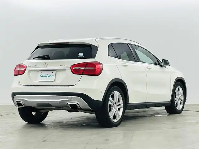 メルセデス・ベンツ ＧＬＡ２５０ 4マチック 福島県 2014(平26)年 8.3万km 白 衝突防止アシスト/アテンションアシスト/レーダークルーズコントロール/ブラインドスポットアシスト/レーンキープアシスト/純正HDDナビゲーション/【フルセグTV/Bluetooth/USB】/・バックカメラ/・ETC/・ドライブレコーダー/クリアランスソナー/ダウンヒルアシスト/ルーフレール/パワーバックドア/革巻きステアリング/・ステアリングリモコン/・パドルシフト/ハーフレザーシート/・前席シートヒーター/・運転席パワーシート/・運転席メモリーシート/HIDヘッドライト/・オートライト/・フロントフォグライト/純正フロアマット/プッシュスタート/・スマートキー/・スペアキー