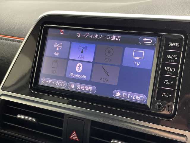 トヨタ シエンタ G 群馬県 2017(平29)年 6.6万km ホワイトパールクリスタルシャイン 純正７インチナビ　トヨタセーフティセンス　両側パワースライドドア　ビルトインＥＴＣ２．０　バックカメラ　プッシュスタート　純正フロアマット　オートエアコン　スペアキー　禁煙車　Ｂｌｕｅｔｏｏｔｈ接続