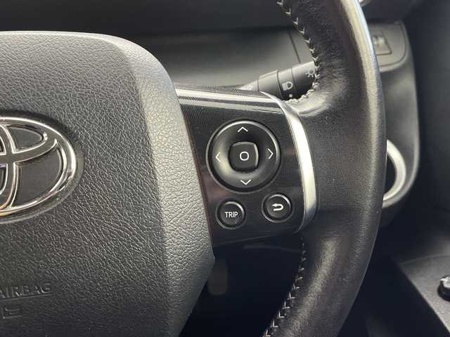 トヨタ シエンタ G 群馬県 2017(平29)年 6.6万km ホワイトパールクリスタルシャイン 純正７インチナビ　トヨタセーフティセンス　両側パワースライドドア　ビルトインＥＴＣ２．０　バックカメラ　プッシュスタート　純正フロアマット　オートエアコン　スペアキー　禁煙車　Ｂｌｕｅｔｏｏｔｈ接続