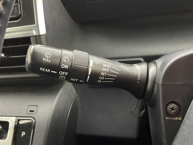 トヨタ シエンタ G 群馬県 2017(平29)年 6.6万km ホワイトパールクリスタルシャイン 純正７インチナビ　トヨタセーフティセンス　両側パワースライドドア　ビルトインＥＴＣ２．０　バックカメラ　プッシュスタート　純正フロアマット　オートエアコン　スペアキー　禁煙車　Ｂｌｕｅｔｏｏｔｈ接続