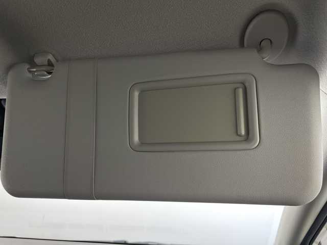 トヨタ シエンタ G 群馬県 2017(平29)年 6.6万km ホワイトパールクリスタルシャイン 純正７インチナビ　トヨタセーフティセンス　両側パワースライドドア　ビルトインＥＴＣ２．０　バックカメラ　プッシュスタート　純正フロアマット　オートエアコン　スペアキー　禁煙車　Ｂｌｕｅｔｏｏｔｈ接続