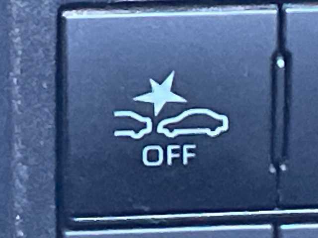 トヨタ ライズ G 茨城県 2019(令1)年 5万km シャイニングホワイトパール 社外ナビ/Bluetooth搭載/フルセグTV/全方位カメラ　/バックカメラ/純正16インチアルミホイール　/純正フロアマット/LEDヘッドライト/オートライト/AAC/ビルトインETC2.0/スマートキー/横滑り防止装置/衝突被害軽減システム/wエアバック/禁煙車