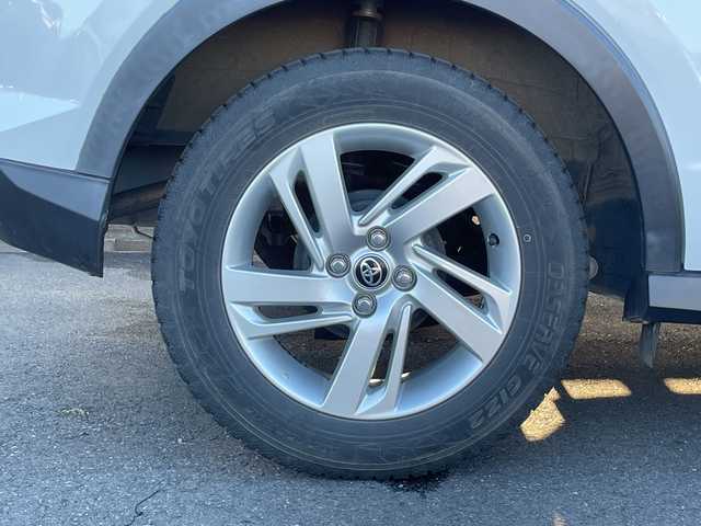 トヨタ ライズ G 茨城県 2019(令1)年 5万km シャイニングホワイトパール 社外ナビ/Bluetooth搭載/フルセグTV/全方位カメラ　/バックカメラ/純正16インチアルミホイール　/純正フロアマット/LEDヘッドライト/オートライト/AAC/ビルトインETC2.0/スマートキー/横滑り防止装置/衝突被害軽減システム/wエアバック/禁煙車