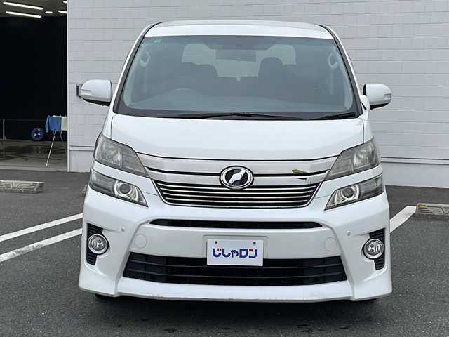 トヨタ ヴェルファイア 2．4Z 熊本県 2012(平24)年 6.8万km ホワイトパールクリスタルシャイン (株)IDOMが運営する【じしゃロンOO店】の自社ローン専用車両になりますこちらは現金またはオートローンご利用時の価格です。自社ローンご希望の方は別途その旨お申付け下さい/社外ナビ　/フリップダウンモニター　/両側パワースライドドア　/ビルトインＥＴＣ　/前後コーナーセンサー　/ＨＩＤヘッドライト　/Ｗ＋サイドエアバッグ　/カーテンエアバッグ　/プッシュスタート　/スマートキー