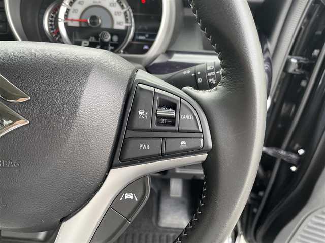 スズキ スペーシア カスタム HYBRID XS 三重県 2022(令4)年 3.7万km ブルーイッシュブラックパール3 登録時36743km/ワンオーナー/禁煙車/ハーフレザーシート/両側パワースライドドア/純正ナビ/（AM/FM/TV/Bluetooth）/フルセグTV/アラウンドビューモニター/レーダークルーズコントロール/ドライブレコーダー/ステアリングスイッチ/オートライト/シートヒーター/衝突軽減システム/レーンキープアシスト/コーナーセンサー/HUD/プッシュスタート/スペアキー/純正フロアマット/純正アルミ