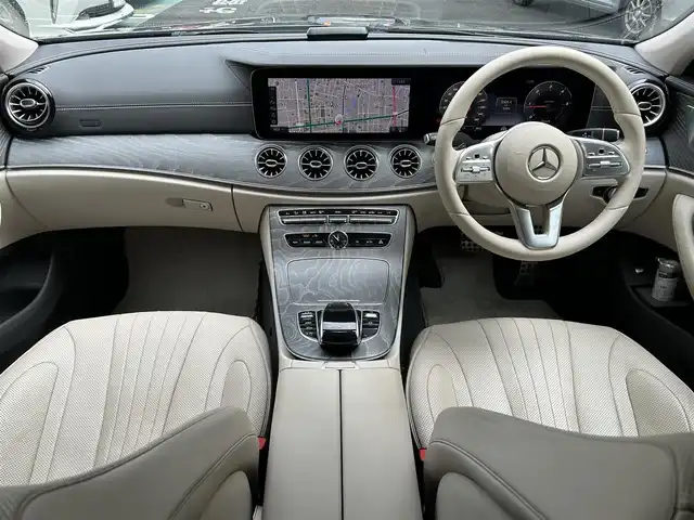 メルセデス・ベンツ ＣＬＳ２２０ｄ スポーツ エクスクルーシブPKG 静岡県 2018(平30)年 1.6万km セレナイトグレー ワンオーナー/サンルーフ/純正ナビ/フルセグTV/BT/USB/SD/全方位カメラ/ブルメスターサウンド/パフュームアトマイザー/ベージュ革シート/全席シートヒーター/前席エアシート/前席メモリー付パワーシート/パワートランク/ビルトインETC/衝突軽減ブレーキ/レーンキープアシスト/レーダークルーズコントロール/クリアランスソナー/ヘッドアップディスプレイ/ブラインドスポットモニター/パドルシフト/スマートキー×2/保証書/取扱説明書/R3/R5/R7点検記録簿有