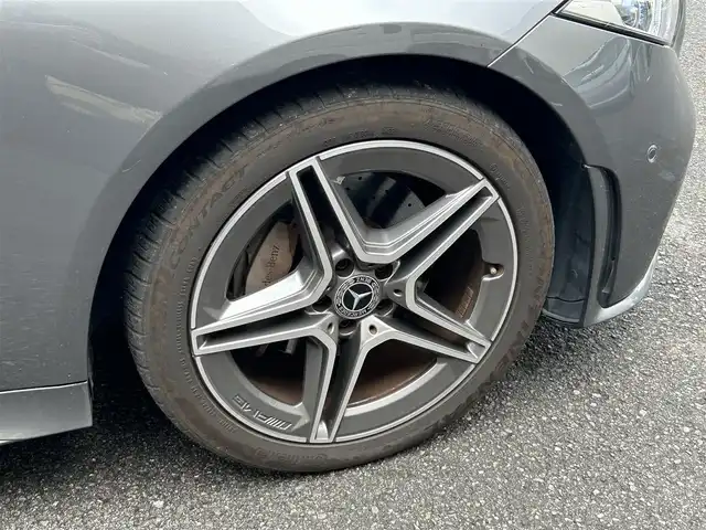 メルセデス・ベンツ ＣＬＳ２２０ｄ スポーツ エクスクルーシブPKG 静岡県 2018(平30)年 1.6万km セレナイトグレー ワンオーナー/サンルーフ/純正ナビ/フルセグTV/BT/USB/SD/全方位カメラ/ブルメスターサウンド/パフュームアトマイザー/ベージュ革シート/全席シートヒーター/前席エアシート/前席メモリー付パワーシート/パワートランク/ビルトインETC/衝突軽減ブレーキ/レーンキープアシスト/レーダークルーズコントロール/クリアランスソナー/ヘッドアップディスプレイ/ブラインドスポットモニター/パドルシフト/スマートキー×2/保証書/取扱説明書/R3/R5/R7点検記録簿有