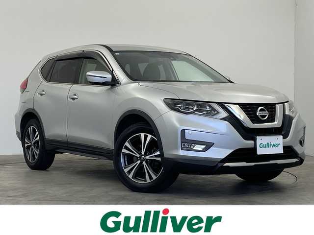 日産 エクストレイル 20X 群馬県 2017(平29)年 4.5万km ブリリアントシルバー 純正ナビ　/全周囲カメラ　/デジタルインナーミラー　/純正ドラレコ　/ビルトインＥＴＣ　/ＬＥＤヘッドライト　/フォグランプ　/＝＝＝＝＝＝＝＝＝＝＝＝＝＝＝＝＝＝＝＝＝＝＝/オートライト　/電動リアゲート　/衝突被害軽減ブレーキ　/クリアランスソナー　/禁煙車
