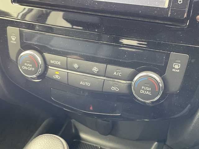 日産 エクストレイル 20X 群馬県 2017(平29)年 4.5万km ブリリアントシルバー 純正ナビ　/全周囲カメラ　/デジタルインナーミラー　/純正ドラレコ　/ビルトインＥＴＣ　/ＬＥＤヘッドライト　/フォグランプ　/＝＝＝＝＝＝＝＝＝＝＝＝＝＝＝＝＝＝＝＝＝＝＝/オートライト　/電動リアゲート　/衝突被害軽減ブレーキ　/クリアランスソナー　/禁煙車