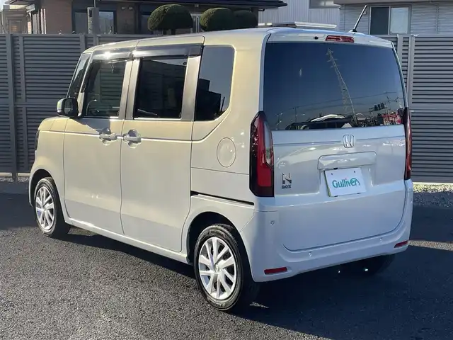 ホンダ Ｎ ＢＯＸ 千葉県 2023(令5)年 1.7万km プレミアムサンライトホワイトパール ワンオーナー　/純正メーカーＨＤＤナビ/Bluetooth/フルセグＴＶ/プッシュスタート/追従式クルーズコントロール　/バックカメラ　/両側パワースライドドア　/シートヒーター　/車線逸脱防止機能　/衝突被害軽減ブレーキ/前後ドラレコ（KENWOOD）/電動パーキングブレーキ/ブレーキホールド/先行車発信告知/標識認識システム/オートライト/カーテンエアバッグ/後席サンシェード/純正フロアマット/スペアキー×１/取扱説明書/保証書