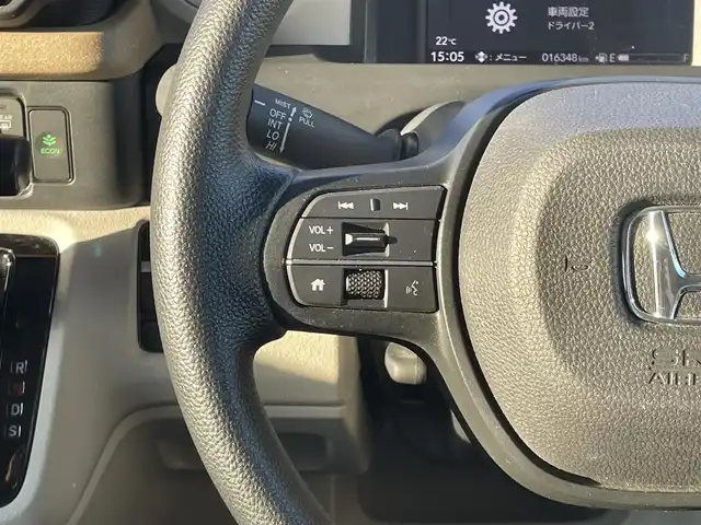 ホンダ Ｎ ＢＯＸ 千葉県 2023(令5)年 1.7万km プレミアムサンライトホワイトパール ワンオーナー　/純正メーカーＨＤＤナビ/Bluetooth/フルセグＴＶ/プッシュスタート/追従式クルーズコントロール　/バックカメラ　/両側パワースライドドア　/シートヒーター　/車線逸脱防止機能　/衝突被害軽減ブレーキ/前後ドラレコ（KENWOOD）/電動パーキングブレーキ/ブレーキホールド/先行車発信告知/標識認識システム/オートライト/カーテンエアバッグ/後席サンシェード/純正フロアマット/スペアキー×１/取扱説明書/保証書