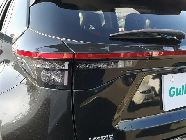 トヨタ ヤリスクロス ハイブリッド G 茨城県 2023(令5)年 2.4万km ブラックマイカ 純正ナビ/【AM・FM・USB・BT】/レーダークルコン/ETC/Bカメラ/前後ドラレコ/前後コーナーセンサー/ブレーキホールド/オートライト/オートハイビーム/LEDライト/ヘッドライトレベライザー/ステリモ/純正フロアマット/純正アルミホイール/電格ミラー/ウインカーミラー
