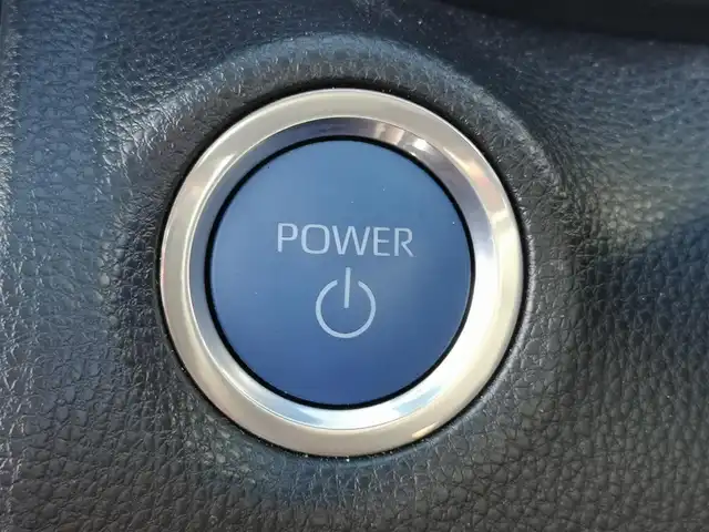 トヨタ ヤリスクロス ハイブリッド G 茨城県 2023(令5)年 2.4万km ブラックマイカ 純正ナビ/【AM・FM・USB・BT】/レーダークルコン/ETC/Bカメラ/前後ドラレコ/前後コーナーセンサー/ブレーキホールド/オートライト/オートハイビーム/LEDライト/ヘッドライトレベライザー/ステリモ/純正フロアマット/純正アルミホイール/電格ミラー/ウインカーミラー