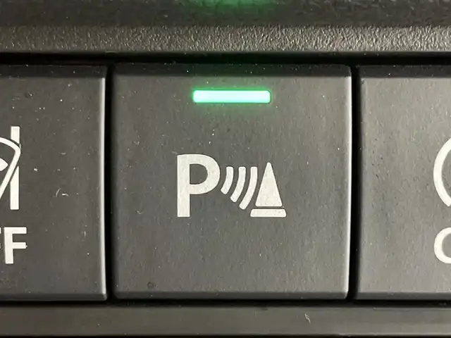 スズキ ハスラー Jスタイル 広島県 2021(令3)年 1.1万km ピュアホワイトパール/ガンメタリック2トーン 純正9型ナビ（DVD/Bluetooth/フルセグTV）/全方位モニター/シートヒーター/衝突軽減ブレーキ/車線逸脱警報/車線逸脱抑制/ハイビームアシスト/誤発進抑制機能/リヤパーキングセンサー/LEDヘッドランプ/純正15インチAW/ETC/USB入力端子