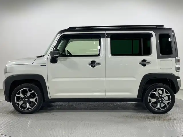 スズキ ハスラー Jスタイル 広島県 2021(令3)年 1.1万km ピュアホワイトパール/ガンメタリック2トーン 純正9型ナビ（DVD/Bluetooth/フルセグTV）/全方位モニター/シートヒーター/衝突軽減ブレーキ/車線逸脱警報/車線逸脱抑制/ハイビームアシスト/誤発進抑制機能/リヤパーキングセンサー/LEDヘッドランプ/純正15インチAW/ETC/USB入力端子