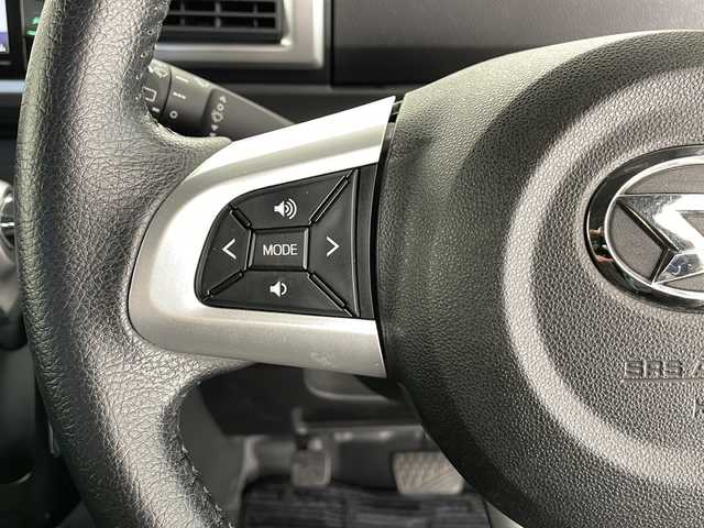 ダイハツ ウェイク G ターボ　レジャーエディション SA Ⅲ 長野県 2018(平30)年 4.7万km パールホワイトⅢ /オフビートカーキM ワンオーナー/ターボ/社外SDナビ　AVIC-RW801/(フルセグ/Bluetooth/CD/DVD）/バックカメラ/両側電動スライドドア/衝突軽減ブレーキ/車線逸脱防止機能/前後コーナーセンサー/革調シートカバー/2列目サンシェード/ドアバイザー/アイドリングストップ/ベンチシート/LEDヘッドライト/取扱説明書/保証書