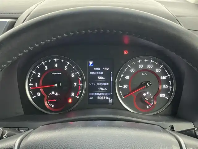 トヨタ ヴェルファイア Z Aエディション 埼玉県 2018(平30)年 5.1万km ホワイトパールクリスタルシャイン ALPINEナビ/後席モニター/バックカメラ/フルセグTV/Bluetooth/CD/DVD/ETC/両側パワースライドドア/衝突軽減ブレーキ/レーンキープアシスト/レーダークルーズコントロール/オートハイビーム/電動パーキングブレーキ/オットマン/純正フロアマット/純正18インチAW