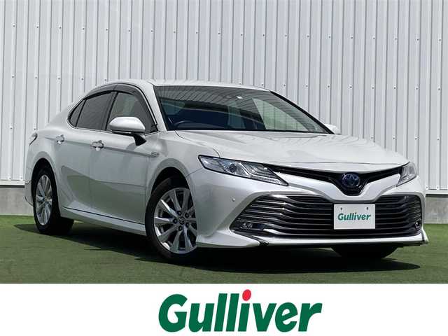 トヨタ カムリ G 香川県 2020(令2)年 10.7万km プラチナホワイトパールマイカ 登録時走行距離：106788km/純正ナビゲーション/→フルセグTV/バックカメラ/JBLプレミアムサウンド/トヨタセーフティセンス/クリアランスソナー/LEDオートライト/17インチ純正アルミホイール/ビルトインETC/ドライブレコーダー/パワーシート/電動格納ミラー/プッシュスタート/スマートキー