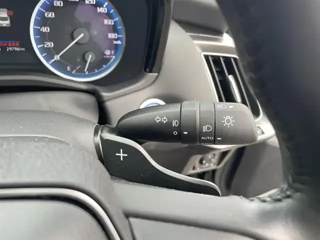 トヨタ クラウン ハイブリッド RS アドバンス 大分県 2021(令3)年 3万km ブラック ワンオーナー/サンルーフ/ブラックレザーシート/メーカーナビ 【フルセグ/DVD/BTオーディオ】/全方位カメラ/純正18インチアルミホイール/プリクラッシュセーフティ/レーンアシスト/ブラインドスポットモニター/リヤクロストラフィックアラート/ヘッドアップディスプレイ/ロードサインアシスト/パーキングサポート/デジタルインナーミラー/前後クリアランスソナー/電動パーキングブレーキ/ビルトインETC2.0/前席パワーシート/前席シートヒーター/前席エアーシート/トランクイージークローザー/後席充電用USBソケット×2/LEDヘッドライト/LEDフォグランプ/オートマチックハイビーム/オートライト/レザーステアリング/ハンドルヒーター/電動チルトステアリング/ステアリングリモコン/パドルシフト/オートワイパー/ミラーヒーター/横滑り防止装置/エンジンプッシュスタート/ドアバイザー/フロアマット/オートリトラミラー/サイド＆カーテン＆Wエアバッグ/ABS/スマートキー×2/カードキー/保証書/車両取説/ナビ取説