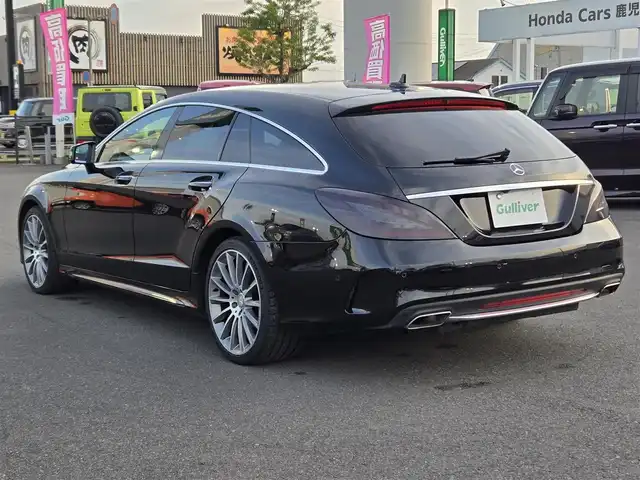 メルセデス・ベンツ ＣＬＳ２２０ｄ 鹿児島県 2016(平28)年 7.6万km オブシディアンブラック アダプティブクルーズコントロール　/全席シートヒーター　/Ｄ＋Ｎ席パワーシート　/ＥＴＣ　/純正ＨＤＤナビ　/Ｂｌｕｅｔｏｏｔｈオーディオ　/ディーゼルターボ　/前後コーナーセンサー　/ＬＥＤヘッドライト/横滑り防止装置/レーンキープアシスト/エアバッグ(W＋サイド)/カーテンエアバッグ/プッシュスタート/スマートキー/MTモード付きAT/パドルシフト