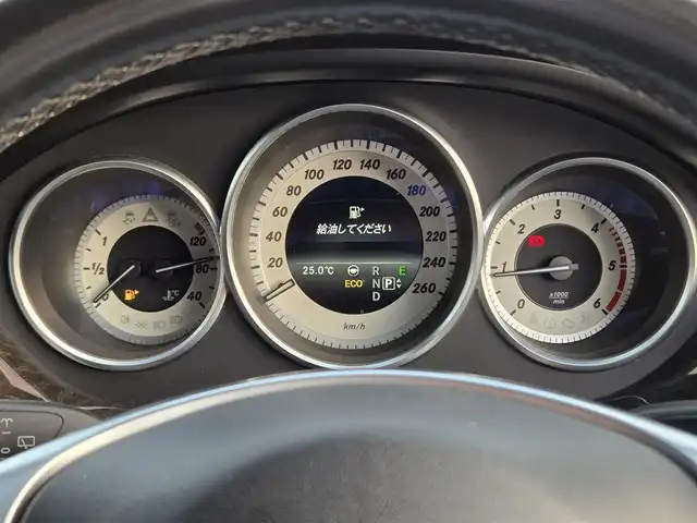 メルセデス・ベンツ ＣＬＳ２２０ｄ 鹿児島県 2016(平28)年 7.6万km オブシディアンブラック アダプティブクルーズコントロール　/全席シートヒーター　/Ｄ＋Ｎ席パワーシート　/ＥＴＣ　/純正ＨＤＤナビ　/Ｂｌｕｅｔｏｏｔｈオーディオ　/ディーゼルターボ　/前後コーナーセンサー　/ＬＥＤヘッドライト/横滑り防止装置/レーンキープアシスト/エアバッグ(W＋サイド)/カーテンエアバッグ/プッシュスタート/スマートキー/MTモード付きAT/パドルシフト