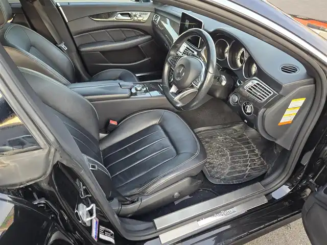 メルセデス・ベンツ ＣＬＳ２２０ｄ 鹿児島県 2016(平28)年 7.6万km オブシディアンブラック アダプティブクルーズコントロール　/全席シートヒーター　/Ｄ＋Ｎ席パワーシート　/ＥＴＣ　/純正ＨＤＤナビ　/Ｂｌｕｅｔｏｏｔｈオーディオ　/ディーゼルターボ　/前後コーナーセンサー　/ＬＥＤヘッドライト/横滑り防止装置/レーンキープアシスト/エアバッグ(W＋サイド)/カーテンエアバッグ/プッシュスタート/スマートキー/MTモード付きAT/パドルシフト
