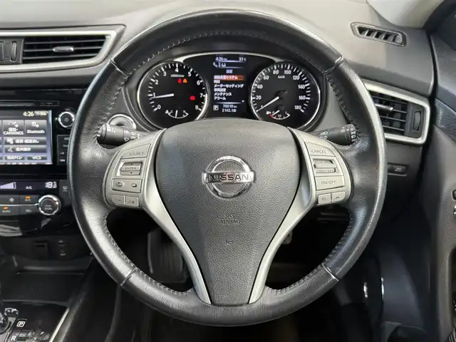 日産 エクストレイル 20X エマージェンシーブレーキ 愛知県 2014(平26)年 7.8万km ダークメタルグレー /禁煙車//NissanConnectナビ//フルセグ/Bluetooth/CD/DVD/MSV/USB/AUX//アラウンドビューモニター//ビルトインETC//純正ドライブレコーダー//カプロンシート//シートヒーター//インテリジェントパーキングアシスト//エマージェンシーブレーキ//車線逸脱警報(LDW)//後側方車両検知警報(BSW)//ふらつき警報//進入禁止標識検知//フロント・リアソナー//コーナリングスタビリティアシスト//アクティブエンジンブレーキ//VDC//純正17インチアルミホイール//LEDオートヘッドライト//バイカラーフォグランプ//ウェルカムライト//クルーズコントロール//アイドリングストップ//プッシュスタート//スペアスマートキー//革巻きステアリング//ステアリングリモコン//チルト＆テレスコピックステアリング//オートリトラクタブルウィンカーミラー//純正フロアマット//純正ドアバイザー//コンフォートフラッシャー//リバース連動ワイパー//シートリフター//保証書//取扱説明書//ナビ取扱説明書//点検整備記録簿H26.27.29.30.R1.3.5