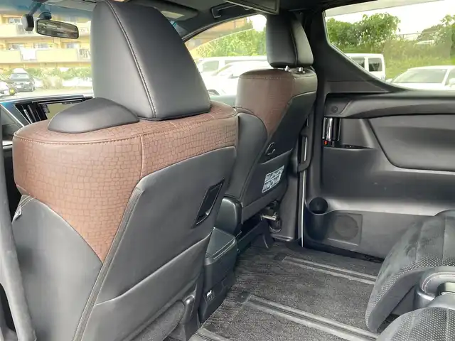 トヨタ アルファード S Aパッケージ タイプブラック 福岡県 2017(平29)年 7.9万km ホワイトパールクリスタルシャイン 純正ナビ/CD/DVD/BT/フルセグ/バックカメラ/両側パワースライドドア/サンルーフ/プリクラッシュセーフティ/ACC/クリアランスソナー/オットマン/パワーバックドア