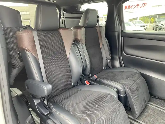 トヨタ アルファード S Aパッケージ タイプブラック 福岡県 2017(平29)年 7.9万km ホワイトパールクリスタルシャイン 純正ナビ/CD/DVD/BT/フルセグ/バックカメラ/両側パワースライドドア/サンルーフ/プリクラッシュセーフティ/ACC/クリアランスソナー/オットマン/パワーバックドア