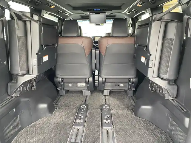 トヨタ アルファード S Aパッケージ タイプブラック 福岡県 2017(平29)年 7.9万km ホワイトパールクリスタルシャイン 純正ナビ/CD/DVD/BT/フルセグ/バックカメラ/両側パワースライドドア/サンルーフ/プリクラッシュセーフティ/ACC/クリアランスソナー/オットマン/パワーバックドア