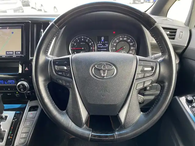 トヨタ アルファード S Aパッケージ タイプブラック 福岡県 2017(平29)年 7.9万km ホワイトパールクリスタルシャイン 純正ナビ/CD/DVD/BT/フルセグ/バックカメラ/両側パワースライドドア/サンルーフ/プリクラッシュセーフティ/ACC/クリアランスソナー/オットマン/パワーバックドア