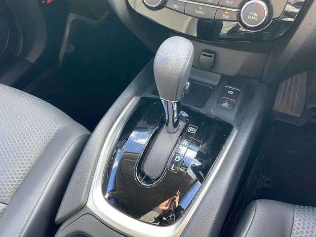 日産 エクストレイル 20Xi 福島県 2020(令2)年 5.8万km ガーネットレッド 2WD4WD切替有 純正10型ナビ フルセグTV Bluetooth 全方位モニター プロパイロット 衝突気軽減ブレーキ パワーバックドア 前後シートヒーター ETC レーンキープ スマートキー